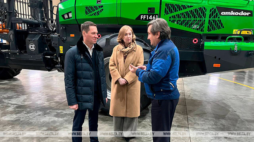 Foto: Foto der Holding „Amkodor“