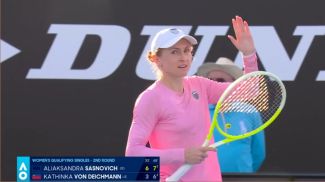 Aliaksandra Sasnovich. Screenshot des Videos ausopen.com