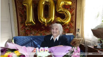 Natalja Korentschukowa feiert 105. Geburtstag   