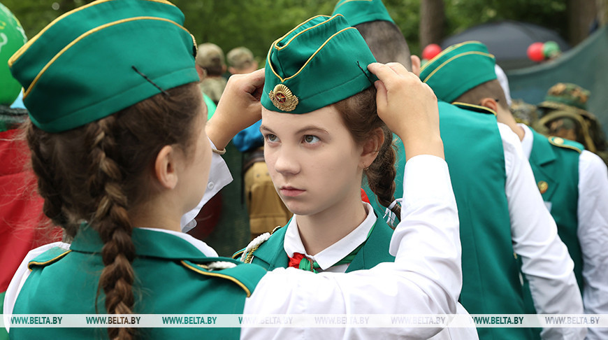 Militärisch-patriotisches Spiel "Sarniza" bei Mosyr (Gomel)