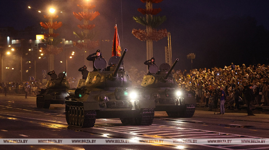 Generalprobe für die Militärparade in Minsk 