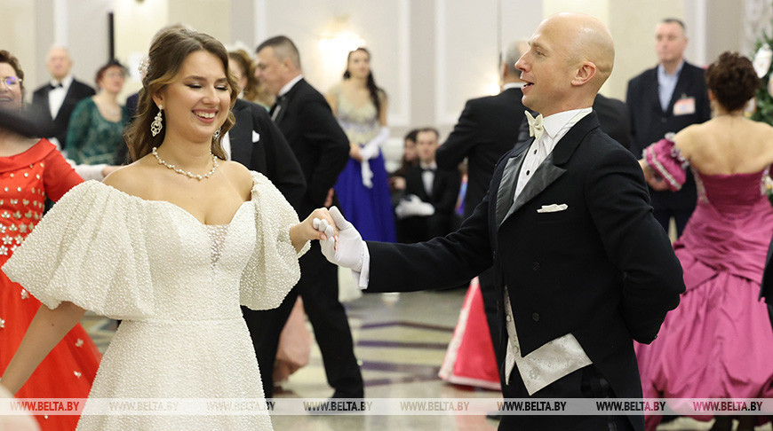  Traditioneller Ball im Bolschoi-Theater zum Alten Neujahr
  