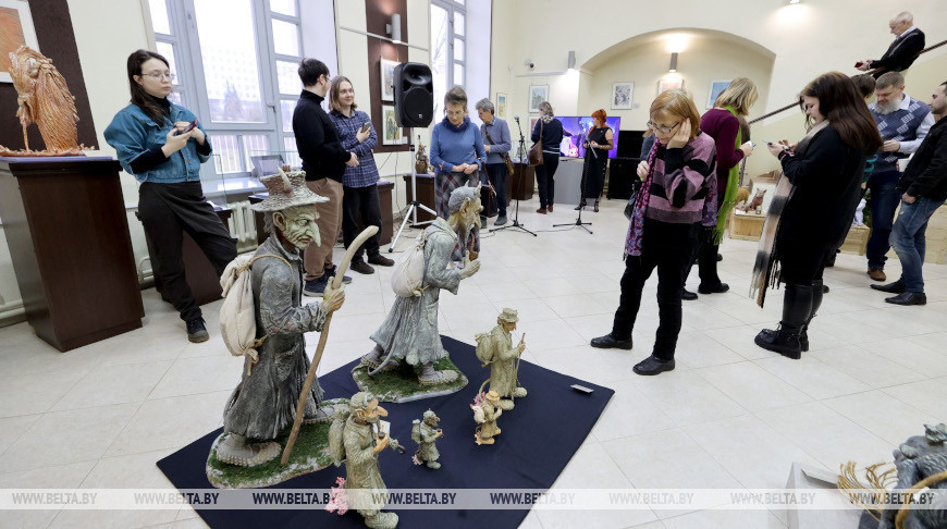 Ausstellung in Witebsk "Helden belarussischer Märchen, Mythen und Legenden"