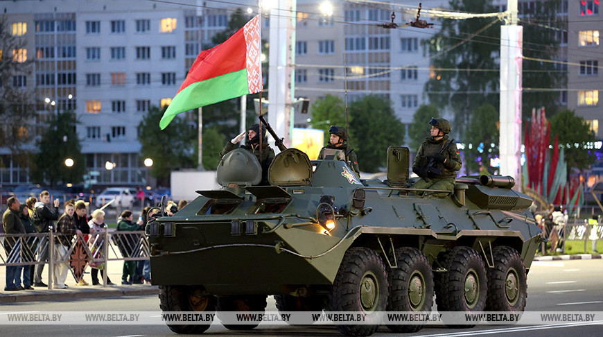 Proben für die Parade zum 80. Jahrestag des Großen Sieges in den Regionen von Belarus 