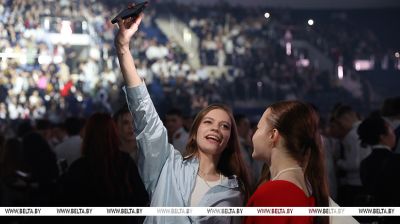 Schulabschlussfeier für Absolventen der Hauptstadt in der Minsk-Arena