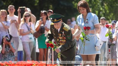 Grodno am Tag der Unabhängigkeit: Der Zug der Generationen 
