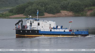Flussmotorschiff in Witebsk 