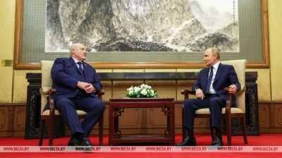 Lukaschenko und Putin trafen sich am 2. September in Peking 
