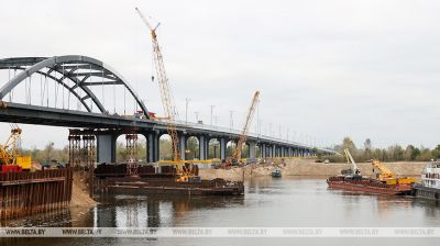 Bau einer neuen Brücke über den Pripjat in Mosyr steht kurz vor dem Abschluss 