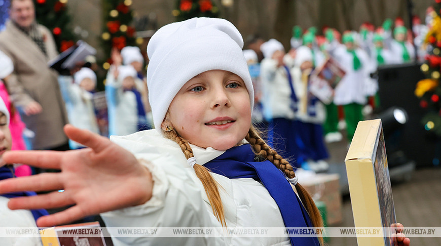 Startschuss für wohltätige Neujahrsaktion "Unsere Kinder" wurde gegeben  