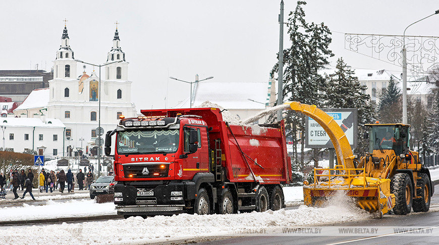 Folgen des Schneefalls: Aufräumarbeiten in vollem Gange!