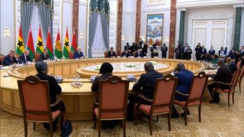 Lukaschenko rechnet mit der Aufnahme einer umfassenden Zusammenarbeit mit Ghana