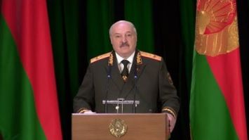 "Ich sage es offen, ohne überflüssige Diplomatie" Rede des Präsidenten Alexander Lukaschenko vor Offizieren