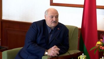 Details zu Verhandlungen und geschlossenen Treffen von Lukaschenko mit chinesischen Geschäftskreisen