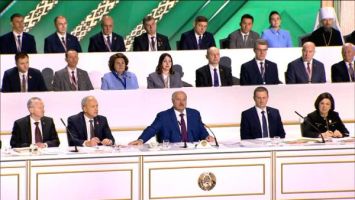 Lukaschenko: Im Fünfjahresplan wird der Schwerpunkt auf der Entwicklung der Kreise von Belarus liegen