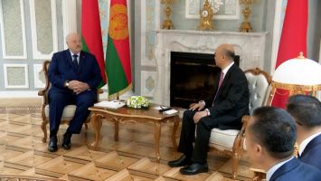 Lukaschenko: Belarus ist ein zuverlässiger Freund Chinas und setzt auf die Entwicklung der strategischen Beziehungen mit China