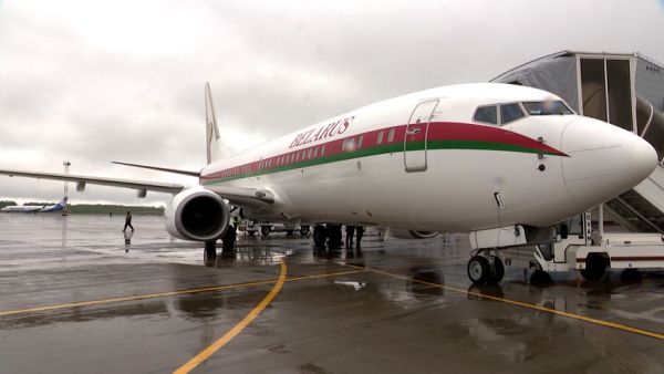 Lukaschenko reist zu Arbeitsbesuch nach Russland