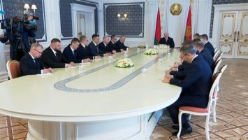 Rotation in Kommunalbehörden. Lukaschenko trifft Personalentscheidungen.