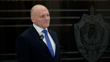 KGB-Chef Tertel über Lukaschenkos Auslandskontakte und Gründe für Begnadigung