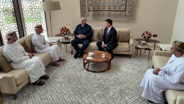 Lukaschenko informiert sich über Umsetzung des Fahrplans für Zusammenarbeit zwischen Belarus und Oman