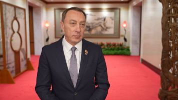 
Snopkow erzählte Einzelheiten des Besuchs von Lukaschenko in China 


