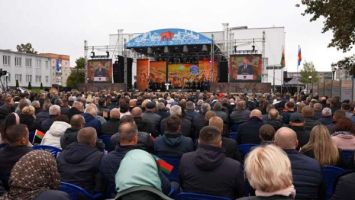 Erntedankfest Daschynki 2024: Lukaschenko zeichnet die besten Agrarier aus